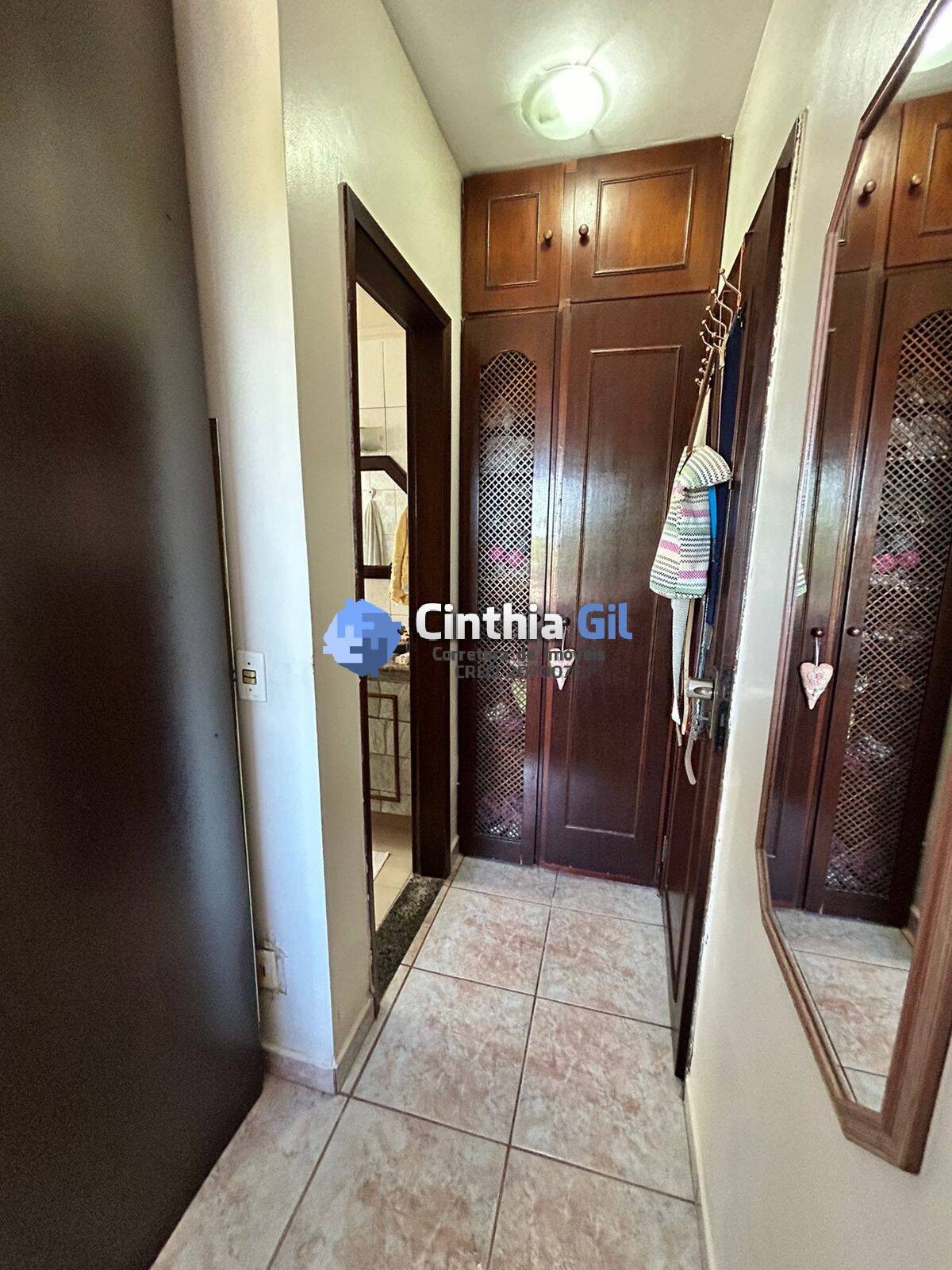 Apartamento à venda com 3 quartos, 127m² - Foto 8