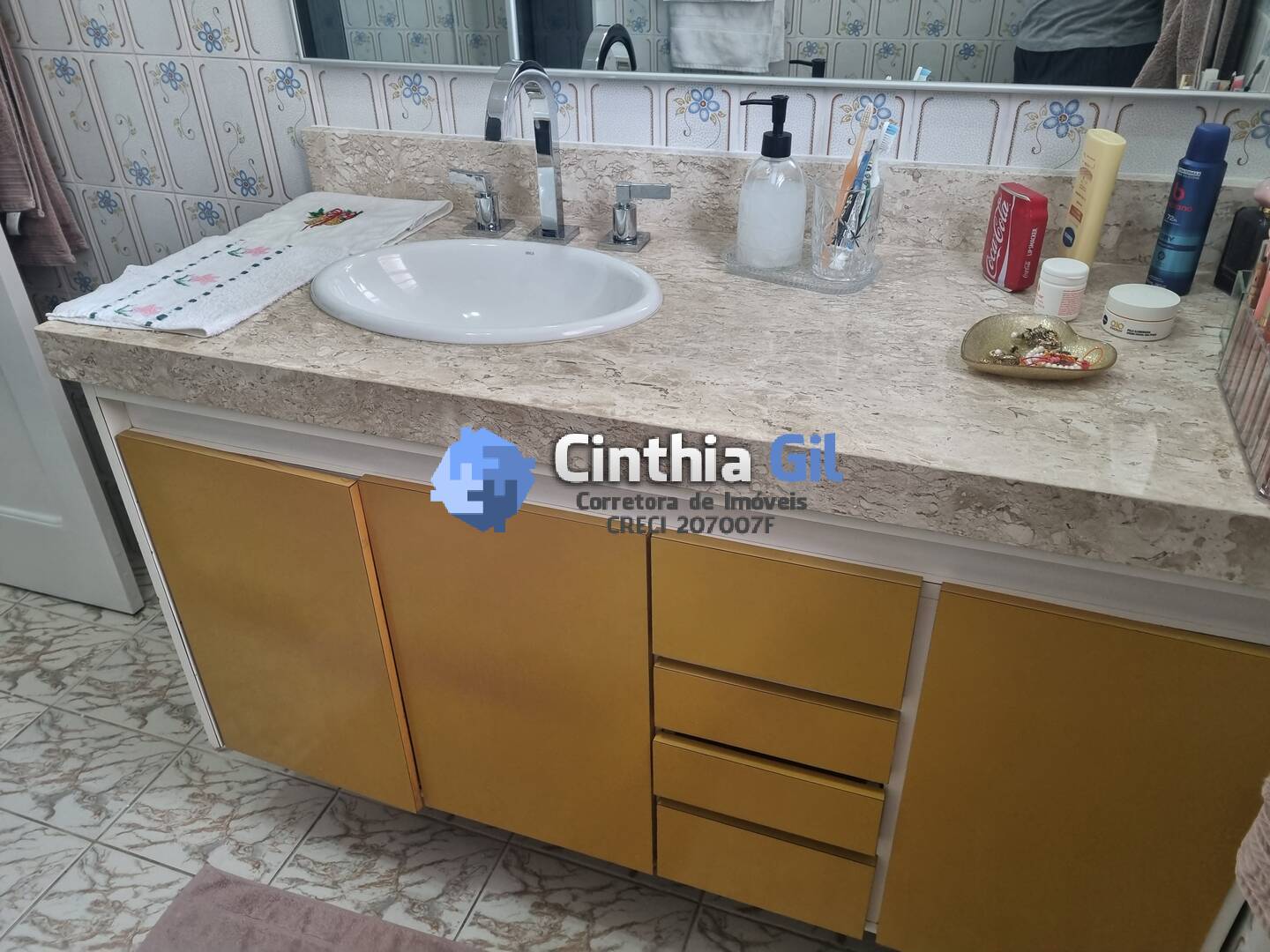 Apartamento à venda com 2 quartos, 80m² - Foto 18