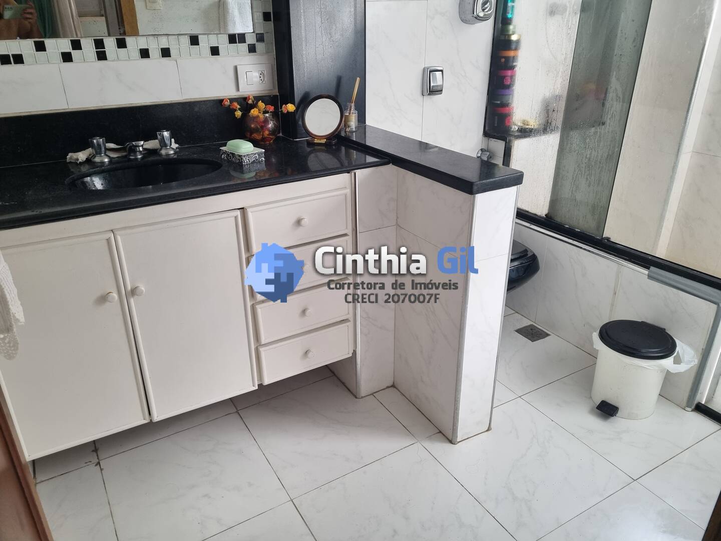 Apartamento à venda com 3 quartos, 160m² - Foto 17