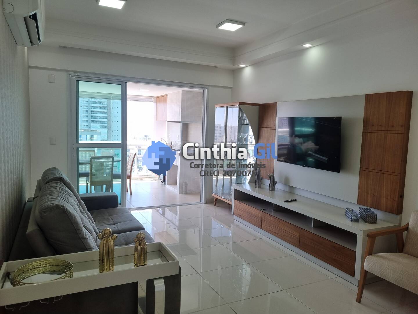 Apartamento para alugar com 3 quartos, 151m² - Foto 5