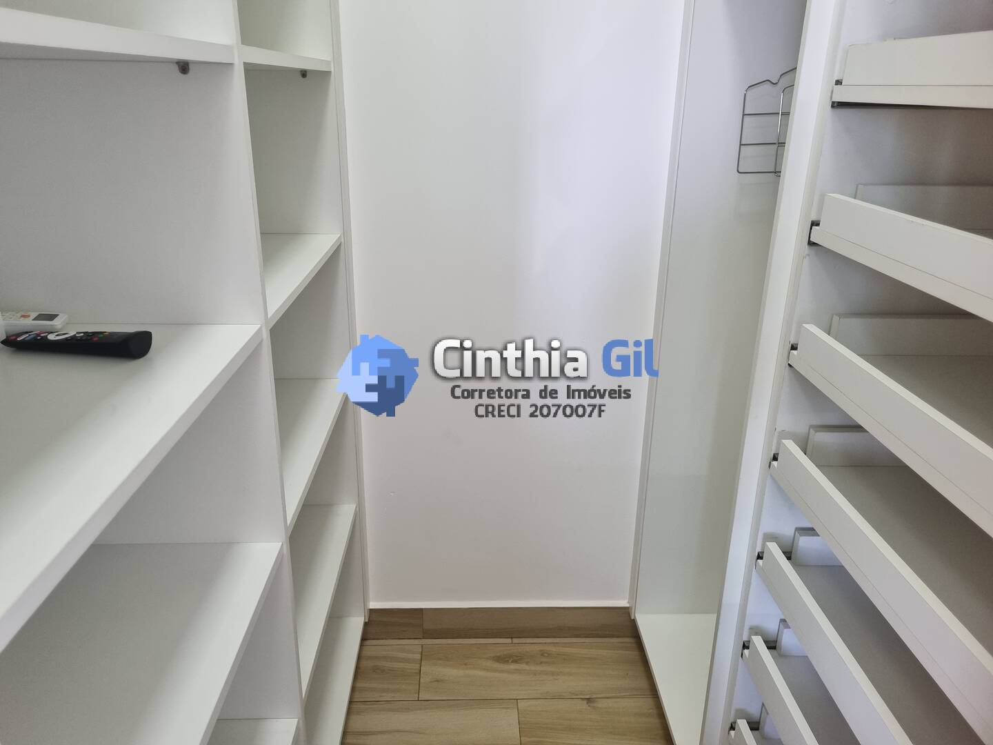 Apartamento para alugar com 3 quartos, 151m² - Foto 23