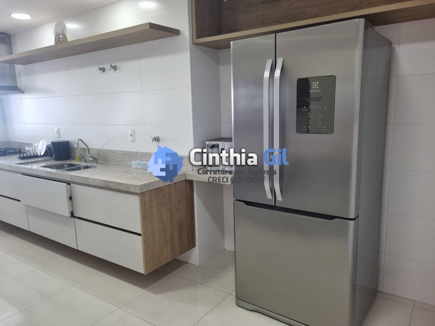 Apartamento para alugar com 3 quartos, 151m² - Foto 27