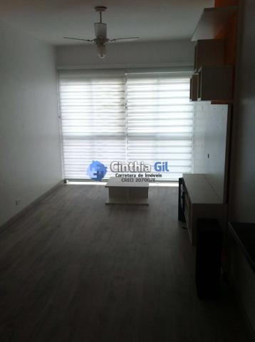 Apartamento à venda com 1 quarto, 70m² - Foto 2