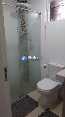 Apartamento à venda com 2 quartos, 70m² - Foto 11