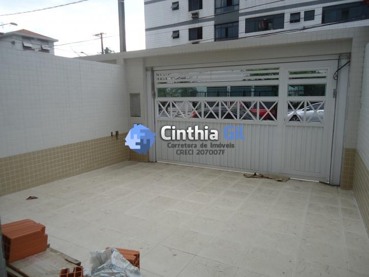 Sobrado à venda com 4 quartos, 172m² - Foto 1